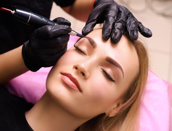 Ημιμόνιμο μακιγιάζ